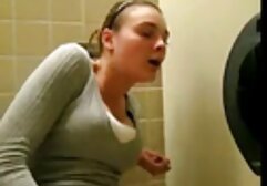 Mamada de una pelirroja amateur puta porno de paraguayo en una caliente porno amateur 2