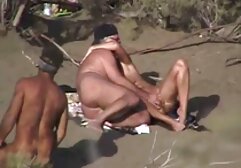 Caliente Sexy utiliza un consolador para masturbarse xxx casero py